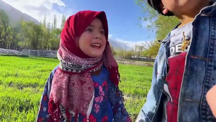 Golden Play Button Celebration With My Villagers - Gawon Walay Khosh Hogaye - Unboxing Muskan Ne Ki