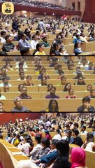 महिलाओं की भावुकता || आचार्य प्रशांत