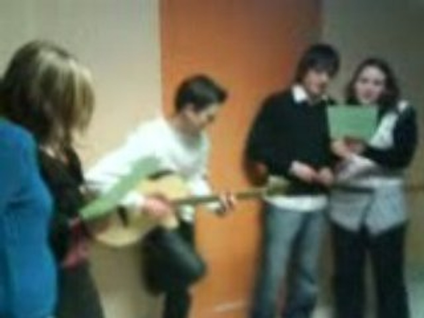 Chanson Pour L Anniversaire De Laura Ans Video Dailymotion