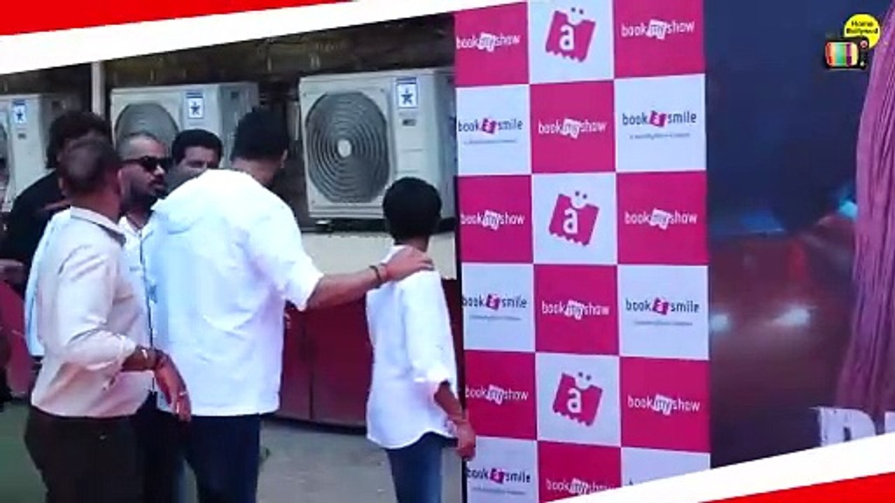 See How Ajay Devgan's Son Yug Started To Look Everyday More to More Excat Like Father Ajay Devgn