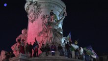 Européennes : plusieurs centaines de personnes place de la République à Paris contre le RN