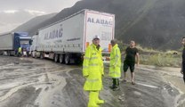 Sivas kara yolunda heyelan ve kaza: 1 ölü, 2 yaralı