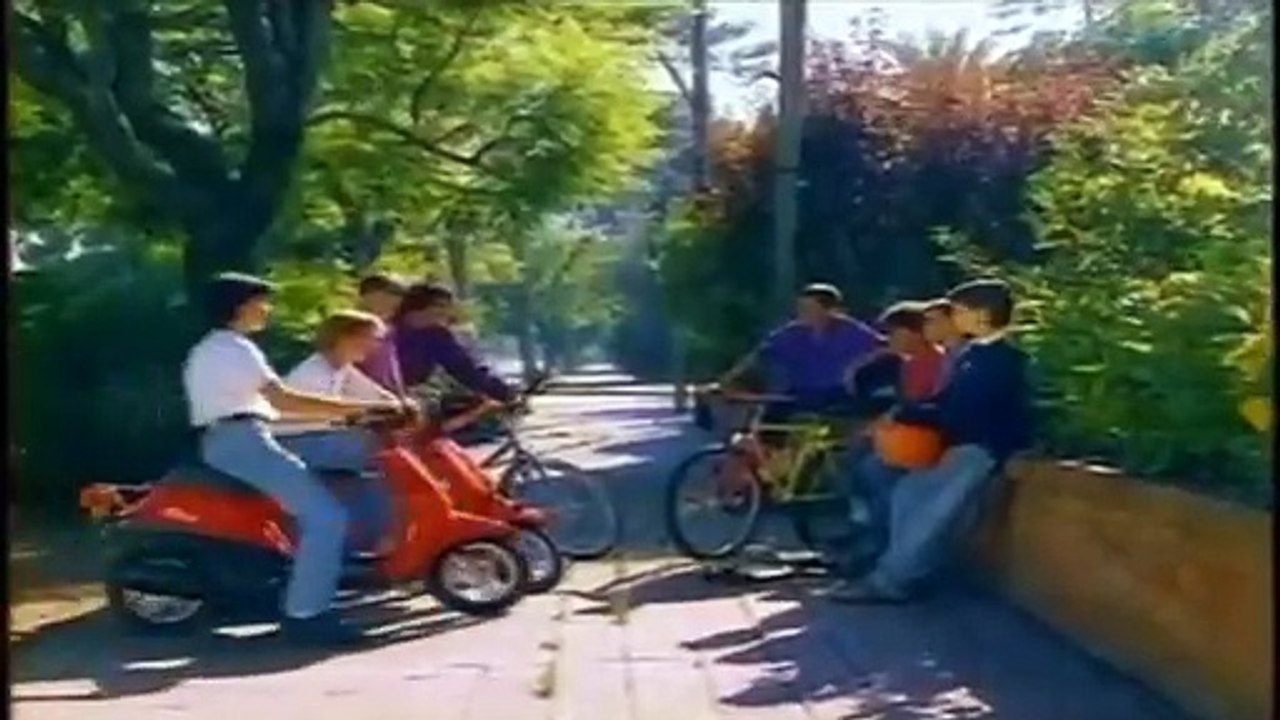 Publicidad de o.b., protagonizada por una muy joven Natalia Oreiro (Uruguay, años 90)
