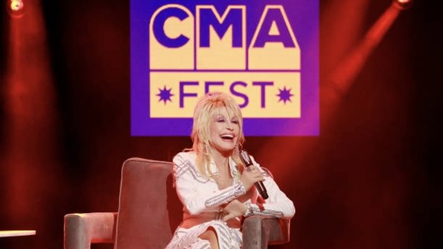 Dolly Parton Planea Hacer «Hola, Soy Dolly», Un Musical Sobre Su Vida