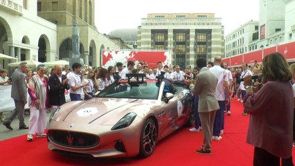 Скачать видео: 1000 km su strade pubbliche per l’auto a guida autonoma del PoliMi