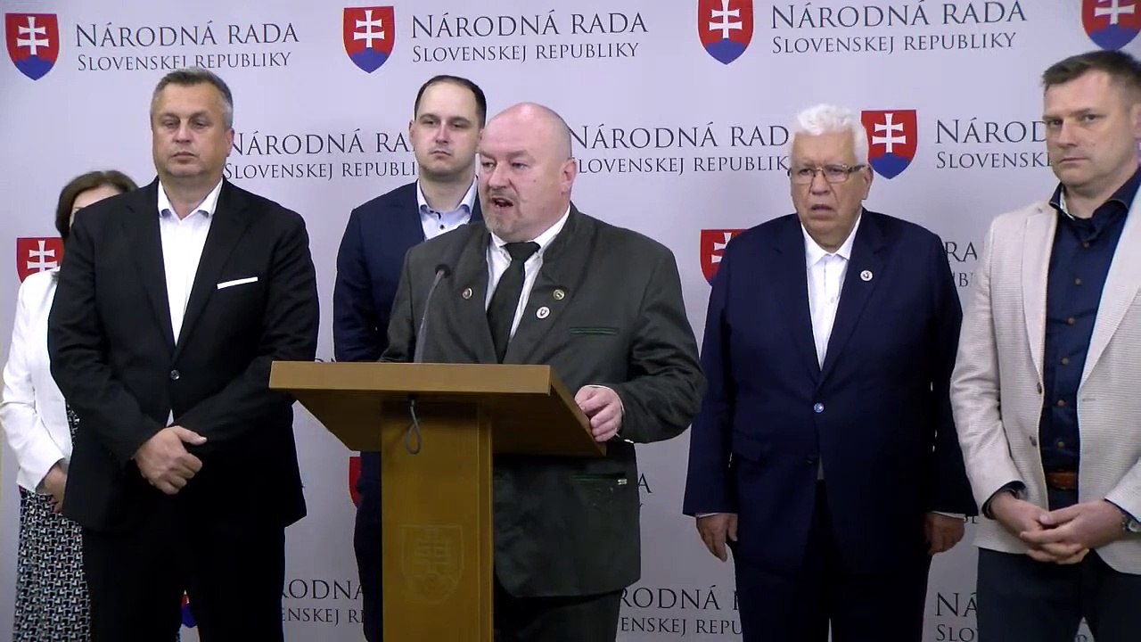 ZÁZNAM: Danko: Ľudia nám odkázali, aby sme zotrvali v tejto vláde