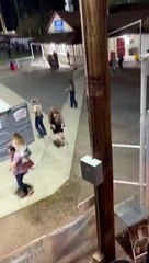 شاهد: ثور يقفز فوق سياج حلبة في أوريغون ويصيب 3 أشخاص قبل الإمساك به