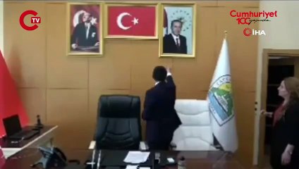 Erdoğan’ın fotoğrafını indiren DEM Partili Tatvan Belediye Başkanı Mümin Erol ifade verdi: ‘Muz cumhuriyetinde mi yaşıyorsunuz?’