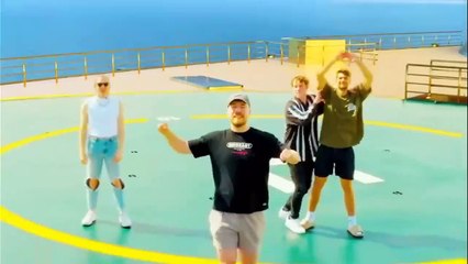 ₹1 बनाम ₹1,000,000,000 का यॉट: कौन जीतेगा? 🚢 | MrBeast Hindi