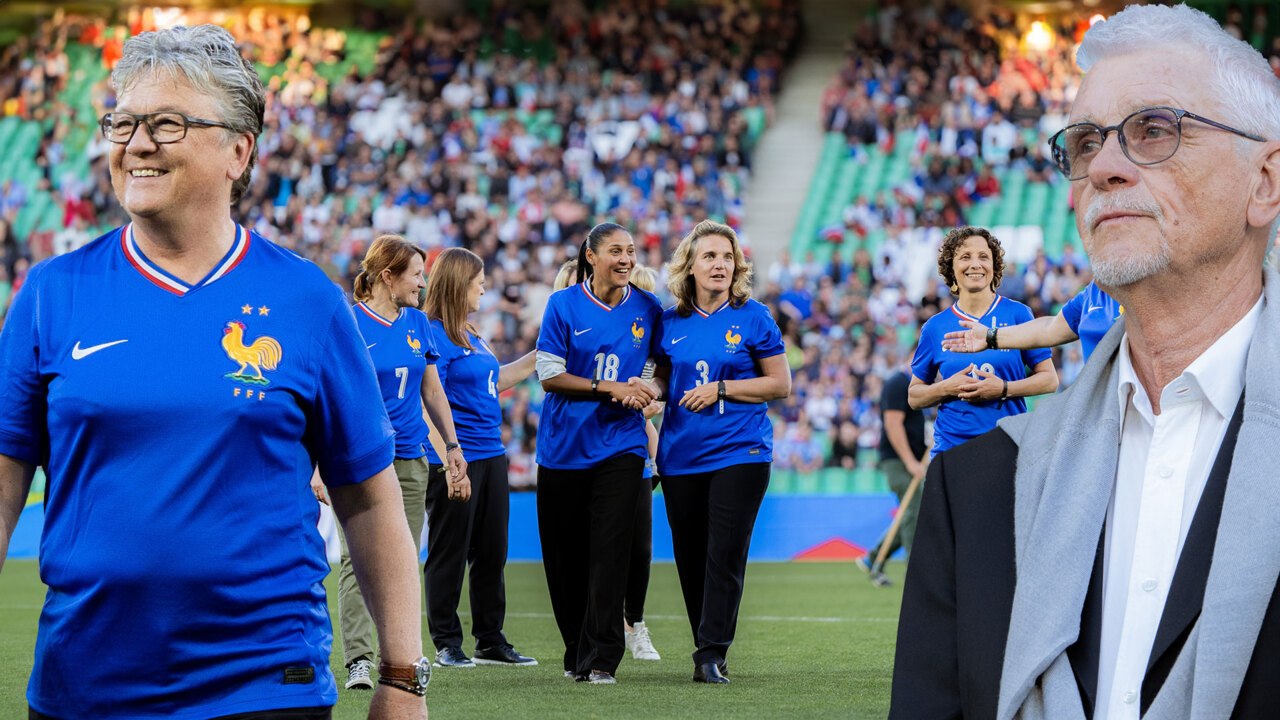 Les Bleues 2002 et Aimé Jacquet à l'honneur avant France Angleterre