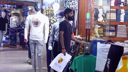 Mannequin Slapping Prank