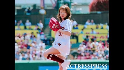 まさかのノーバン投球 韓国の“へそ出しアイドル”の始球式が話題沸騰！ ファンが一斉にカメラを向ける異様光景も