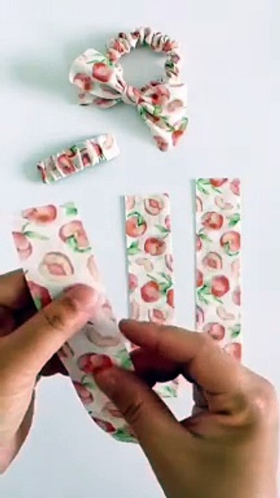 How to make scrunchies