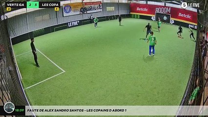Faute de Alex Sandro Santos - LES COPAINS D'ABORD 1