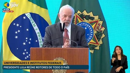 Lula diz que não há razão para greve geral durar tanto tempo e lamenta prejuízos para os estudantes