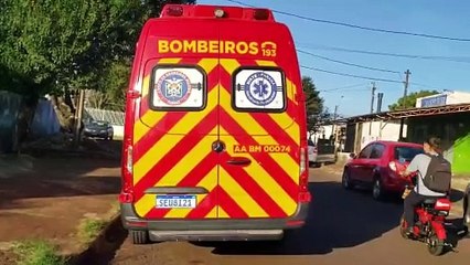 Menina de 11 anos fica ferida ao sofrer queda em colégio no Clarito