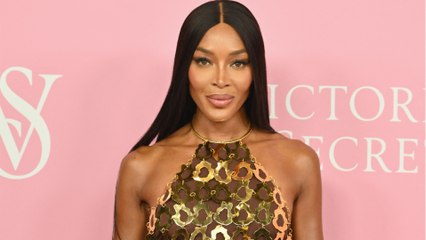 GALA VIDEO - Naomi Campbell maman après 50 ans, elle révèle avoir eu recours à la GPA