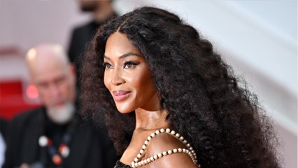 VOICI : “Je l’ai fait” : Naomi Campbell confirme avoir eu ses deux enfants avec une mère porteuse