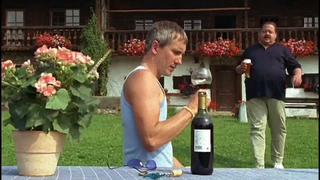 Die Rosenheim-Cops (54) Staffel 4 Folge 20 - Das Schweigen der Schweine