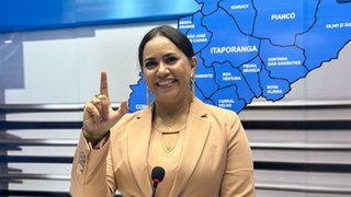 Pré-candidata, Jailma diz que ‘políticas públicas são precárias’ na gestão de Divaldo em Itaporanga