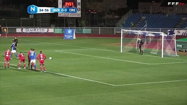L'US Avranches MSM ouvre le score sur penalty ! Michael NILOR