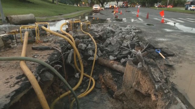 Varios sectores del centro de la ciudad se mantienen sin agua potable