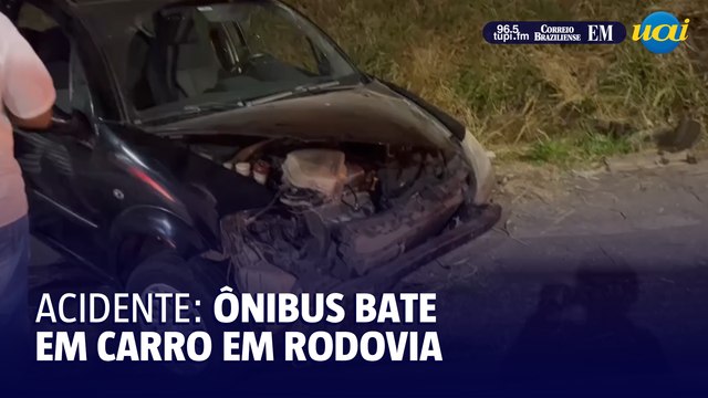 Batida entre carro e ônibus do Barreiro complica trânsito no Anel Rodoviário
