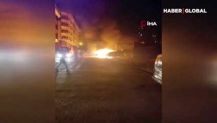 Esenyurt'ta yangın! 8 araç ve 1 depo alevler içinde kaldı