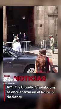 Andres Manuel López Obrador y Claudia Sheinbaum se encuentran a fuera del Palacio Nacional