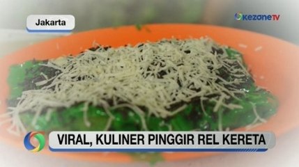 Menjajal Kue Pancong Viral di Pinggir Rel Kereta