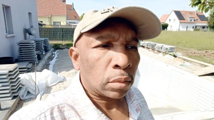 début de construction de piscine