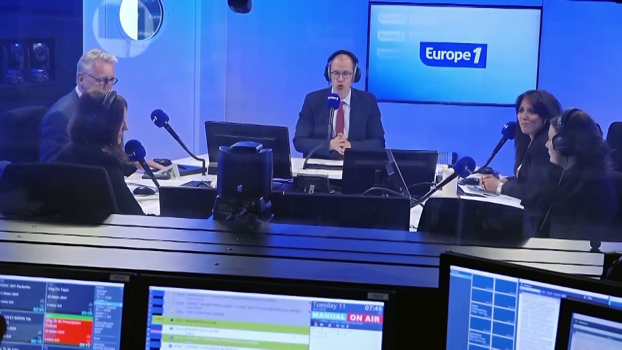 «Comment nourrir un dictateur» de Witold Szablowski et les jeux vidéos «The Master"s Pupil» et «Please, touch the artwork 2»