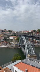 LE MYTHIQUE PONT portuguais : Dom Luis à Porto