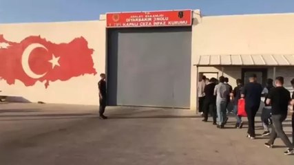 Diyarbakır’da yası dışı bahis şebekesine operasyon: 10 kişi tutuklandı
