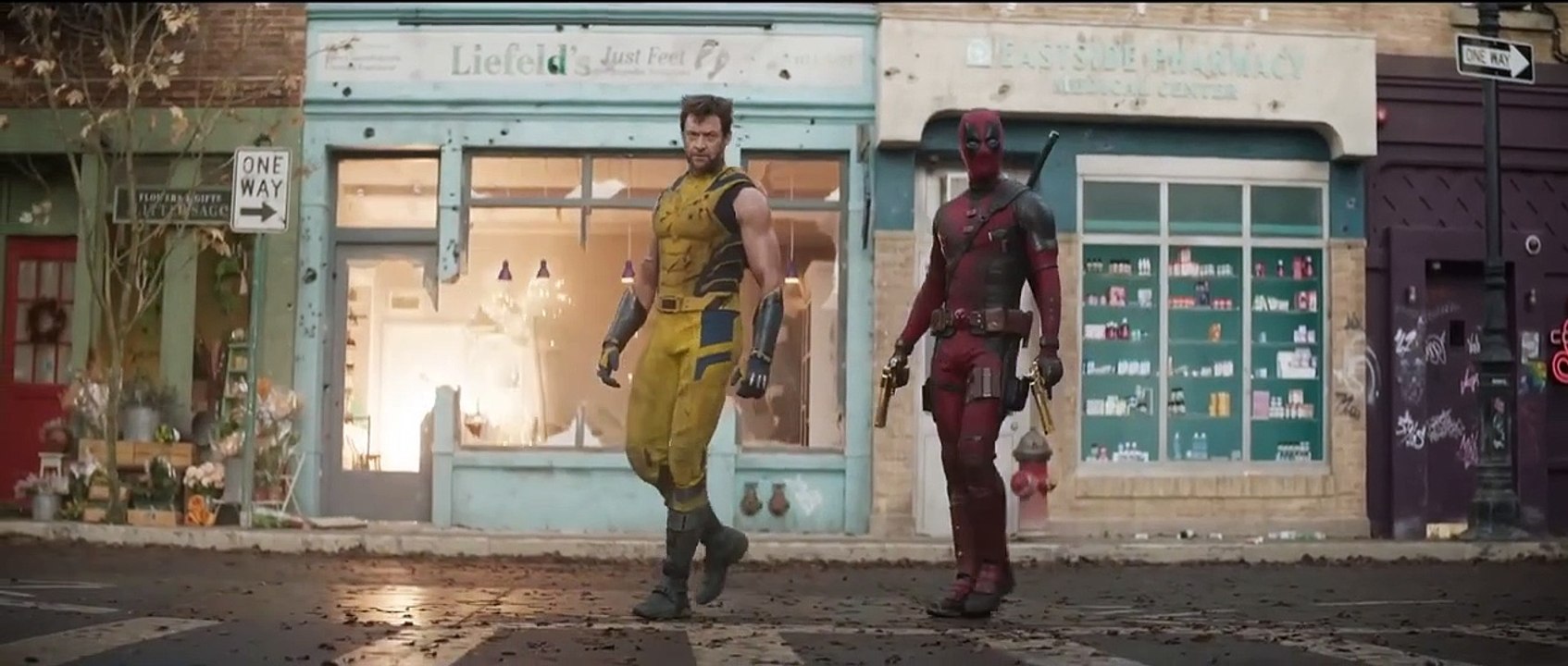 Deadpool & Wolverine | Trailer: Red & Yellow