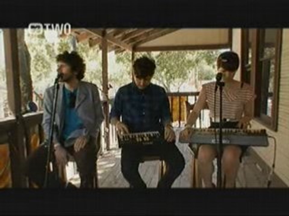 Neon Neon - I Told Her On Alderaan [SXSW 2008]