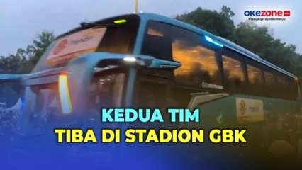 Momen Bus Timnas Indonesia dan Filipina Tiba di Stadion GBK