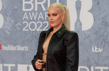 Anne-Marie reveals awkward accident performing live during pregnancy