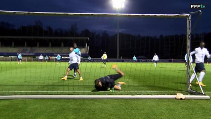 Une minute au coeur de l'entraînement des Bleus