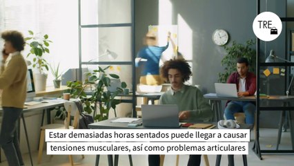 Los especialistas advierten que estar mucho tiempo sentado puede causar dolores de espalda