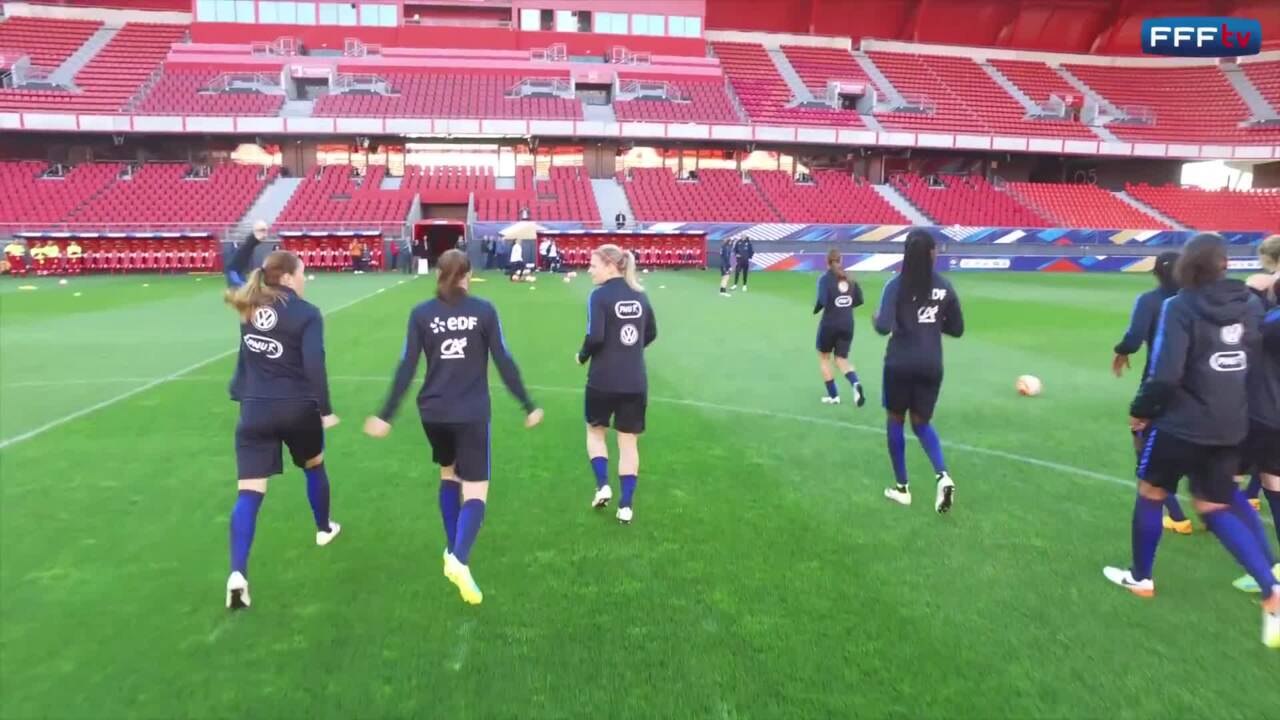France-Ukraine Féminine 2 minutes dans les pas des Bleues