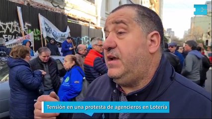 Tensión en una protesta de Lotería