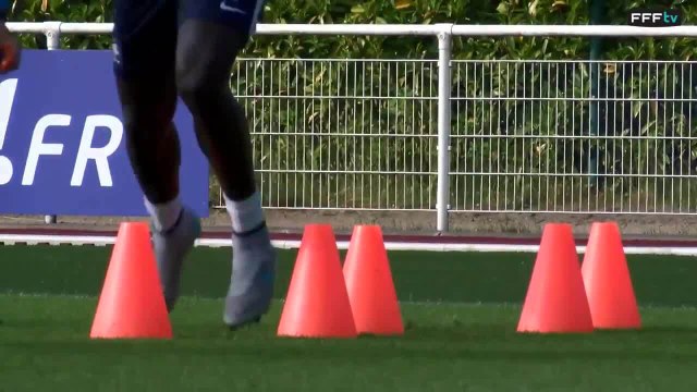 L'entraînement des Bleus à Clairefontaine mardi
