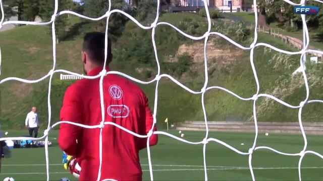 Les premières minutes du huis-clos, reportage