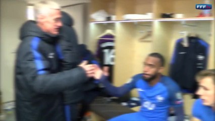 Le vestiaire des Bleus après Bulgarie-France (0-1), reportage