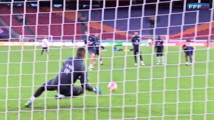 Les parades d'Areola à l'Amsterdam Arena