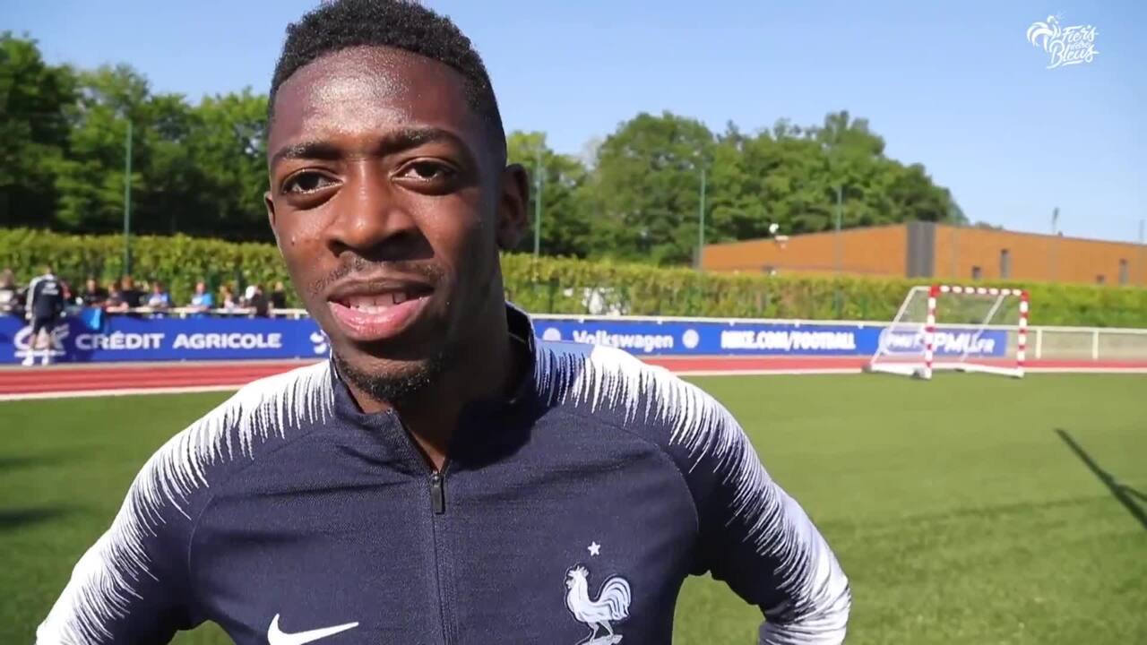 Les Bleus parmi leurs supporters