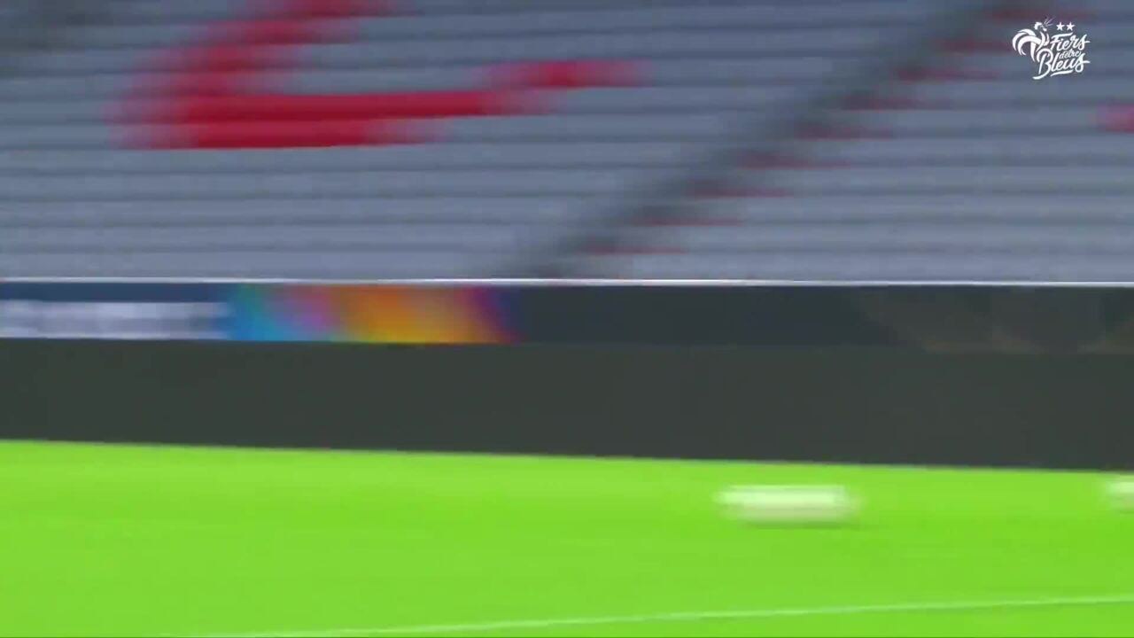 Reprises de volée et parades