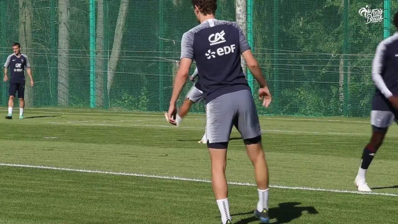 Séance au camp de base pour les Bleus