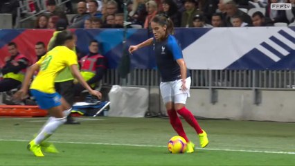 Amel Majri lors de France-Brésil Féminine (3-1)